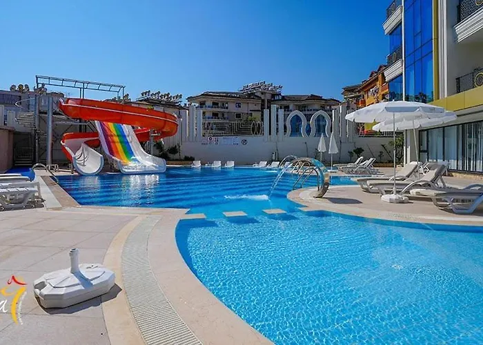 Stylish In Yekta Royal Club 아파트 알란야