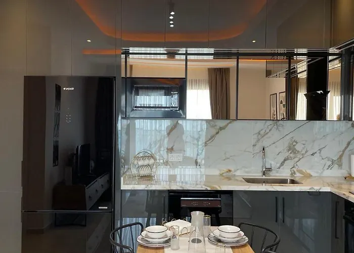 شقة Stylish In Yekta Royal Club ألانيا
