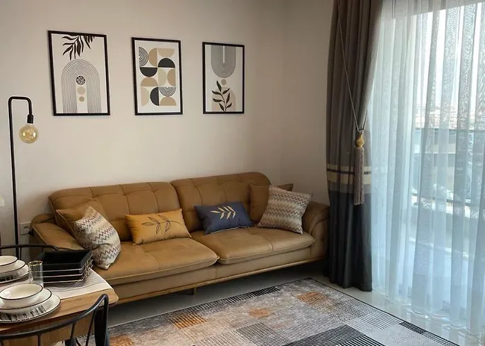 Stylish In Yekta Royal Club Apartment Alanya