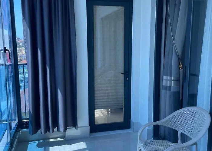 Stylish In Yekta Royal Club Apartment Alanya